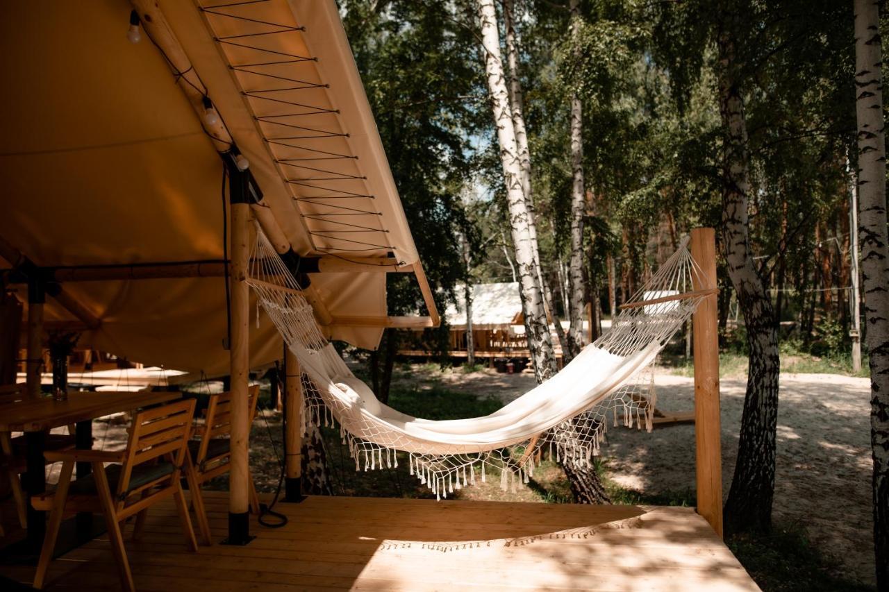 Glamping Mandra Kanev Hotel Leplyavo ภายนอก รูปภาพ